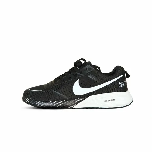 Ni**ke Zoom Air Cushion Sneaker in Black, casual shoes — side profile view
