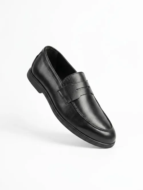 Vlad Bykov Men's Classic Leather Penny Loafers in Black, men's loafers — angled front view